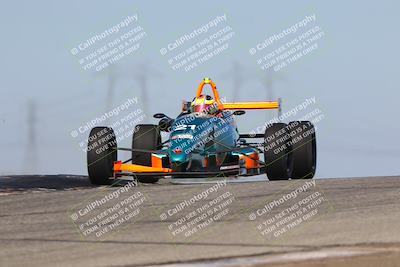 media/Oct-26-2025-CalClub SCCA (Sun) [[8ce1e69566]]/Group 3/Grapevine/